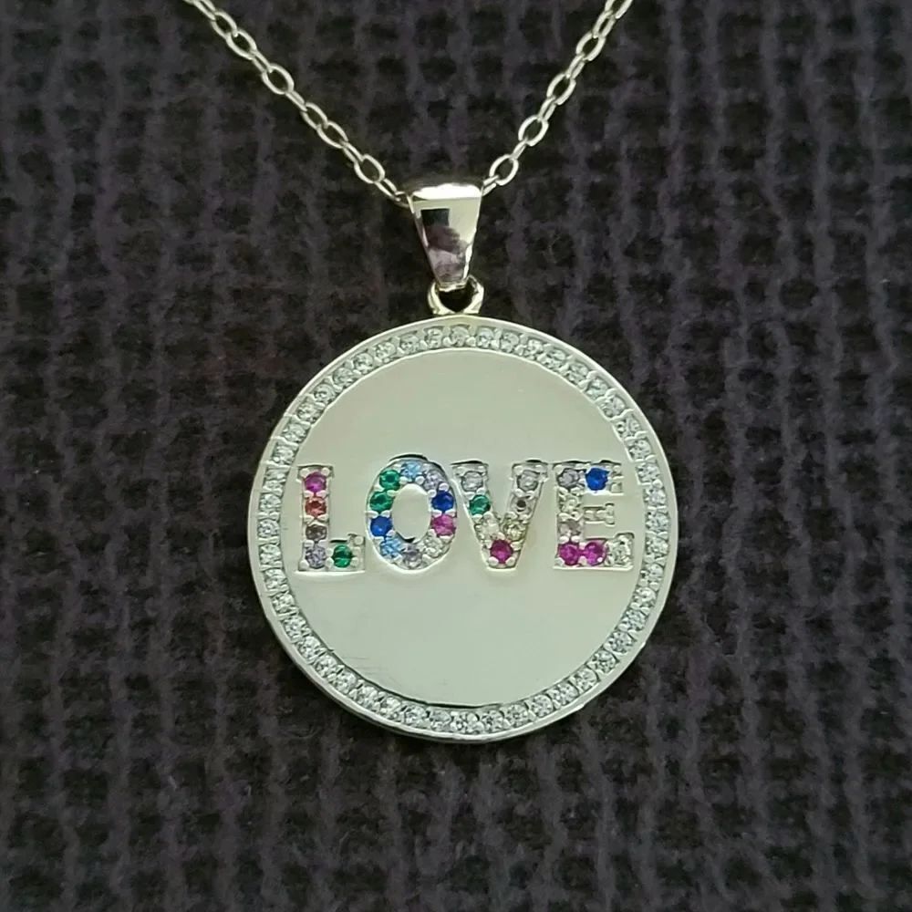 Gioielli LOVE❤ Disc📀 Pendant Necklace - Picture 9 of 11